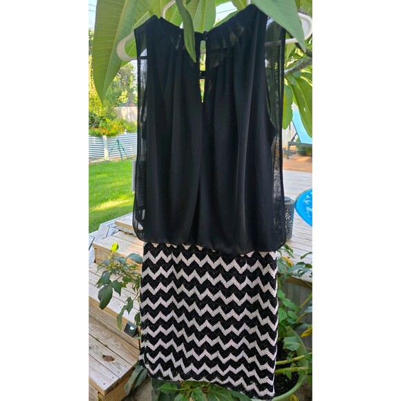 Women's NWT Cocktail/Party Dress Perceptions New York Size 4 Black/Silver - Picture 3 of 6